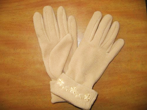 Touch screen gloves 