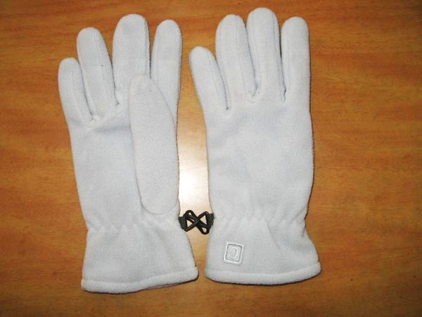 Touch screen gloves 