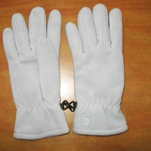 Touch screen gloves 