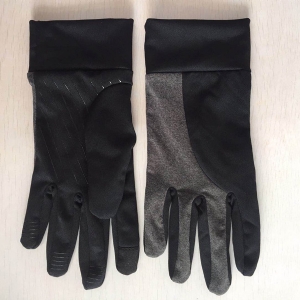 Ski gloves